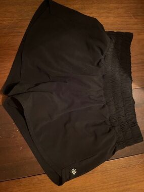 Athleta girls Black Smocked-Waist Running Shorts
